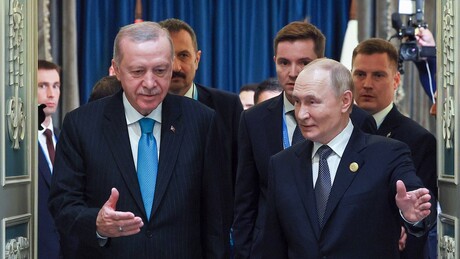 Putin destaca esforços da Turquia para resolução da crise ucraniana