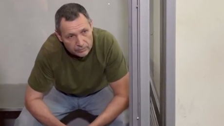 Acusado de matar ex-presidente do Parlamento ucraniano nega ligação com Rússia