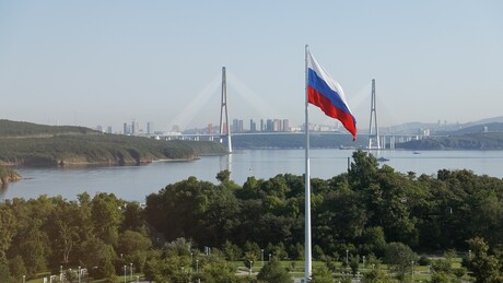 Putin propõe criação de regime preferencial para negócios no Extremo Oriente e no Ártico