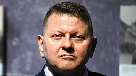 Quem é Valery Zaluzhny, rival e possível sucessor de Zelensky?