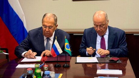 Na ONU, Vieira e Lavrov assinam plano de diálogo político