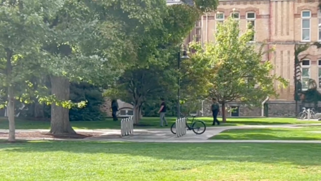 Polícia evacua prédio da Universidade Estadual de Utah antes de evento que teria Charlie Kirk