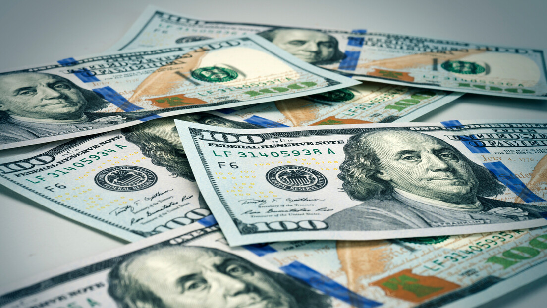 Dólar atinge o menor participação nas reservas globais em 30 anos, revela FMI