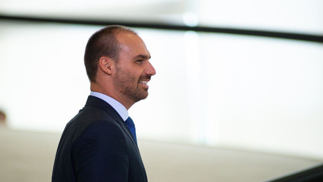 Eduardo Bolsonaro rebate Gilmar Mendes sobre 'lei anti-embargo' e defende Lei Magnitsky