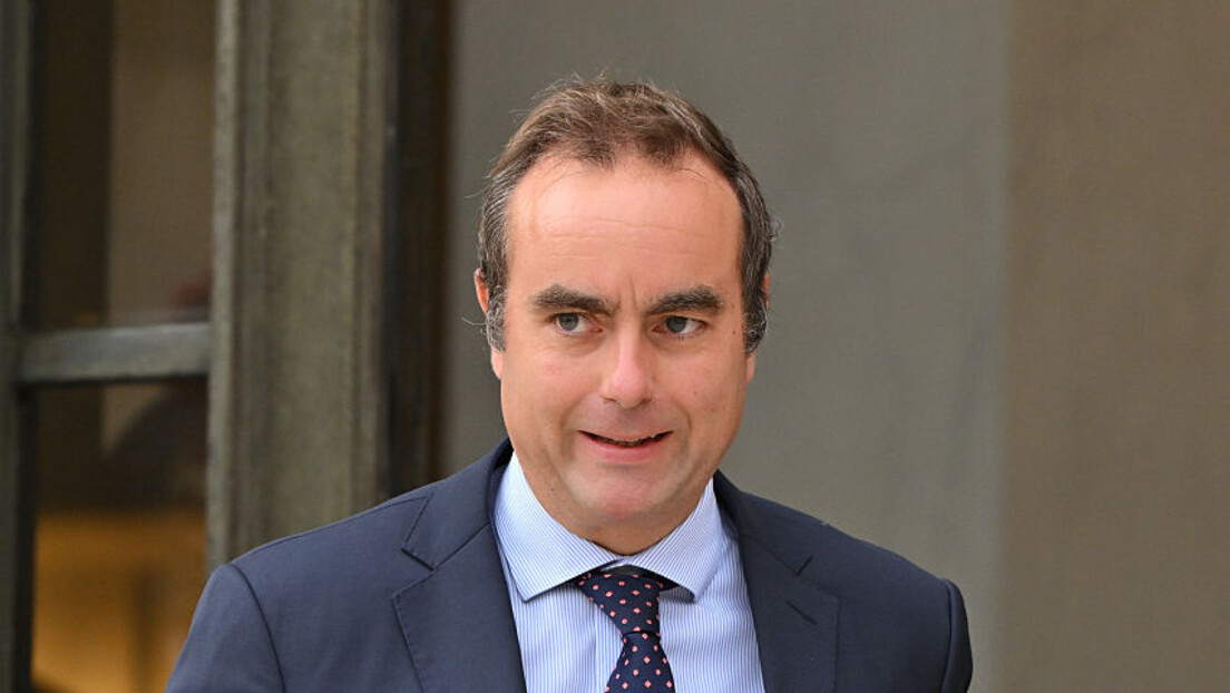 Sebastien Lecornu se pronuncia após renúncia