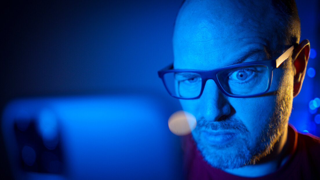 Saiba quais os impactos negativos dos dispositivos digitais na saúde e como minimizá-los