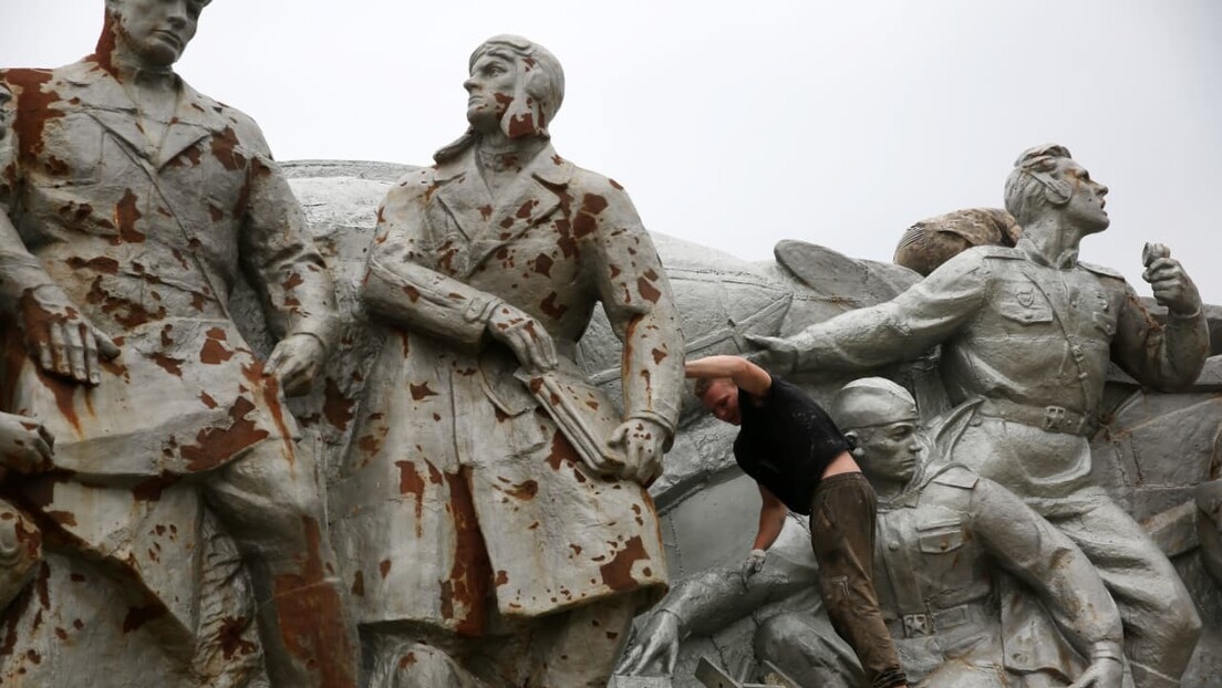 Rússia ajuda a restaurar 160 monumentos culturais na República Popular de Donetsk