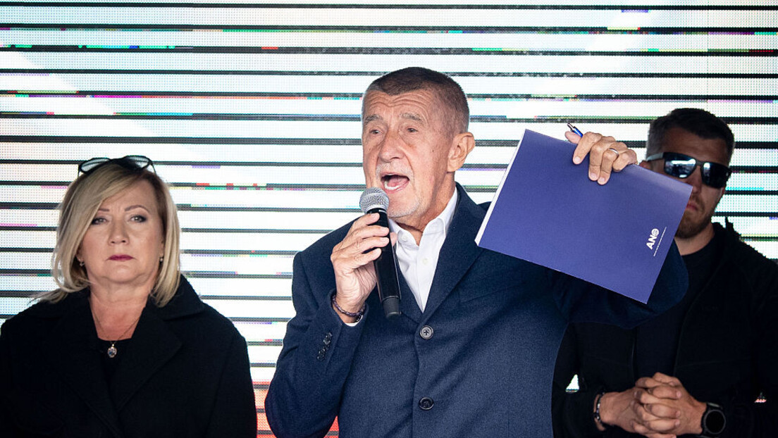 'Não daremos à Ucrânia nem um centavo em armas', declara líder do partido vencedor na República Tcheca