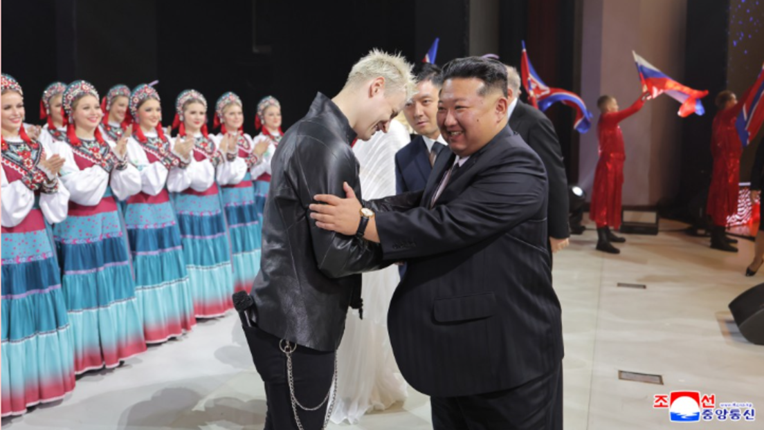 Kim Jong-un assiste a show de artistas russos, incluindo Shaman, em Pyongyang