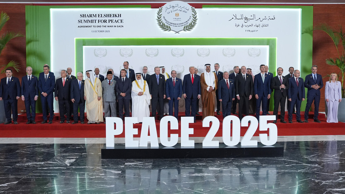 Líderes mundiais firmam acordo de paz sobre Gaza