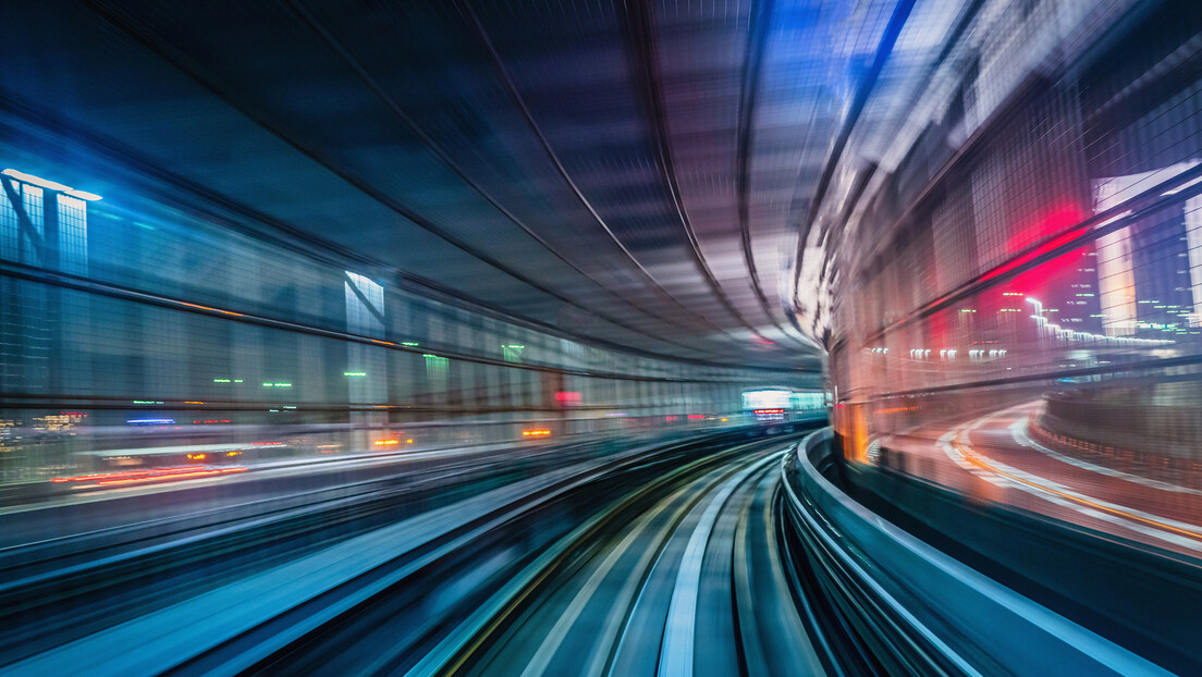 Enviado de Putin sugere a Elon Musk túnel conectando Rússia e Alasca