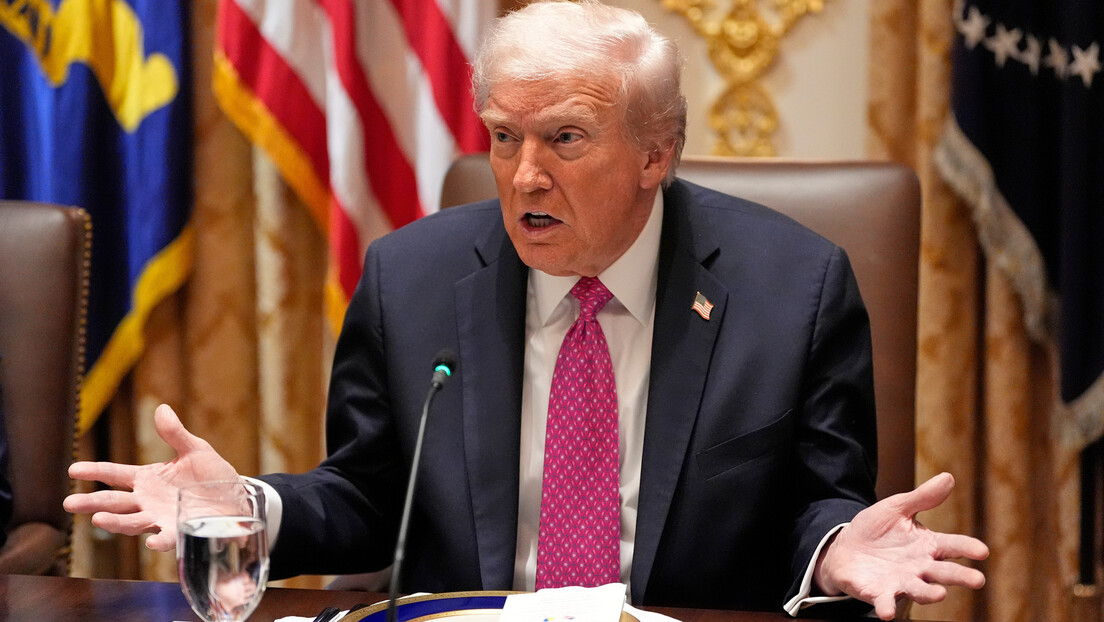 Trump se recusa a enviar mísseis Tomahawk a Kiev após reunião com Zelensky – FT