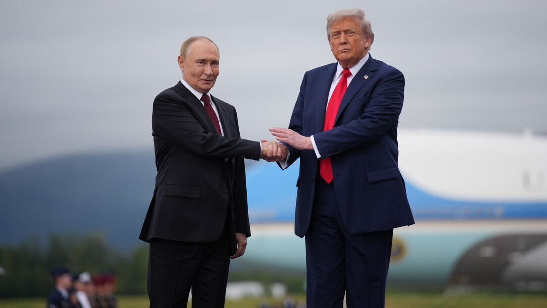 Preparativos para cúpula entre Putin e Trump continuam, relata enviado do Kremlin
