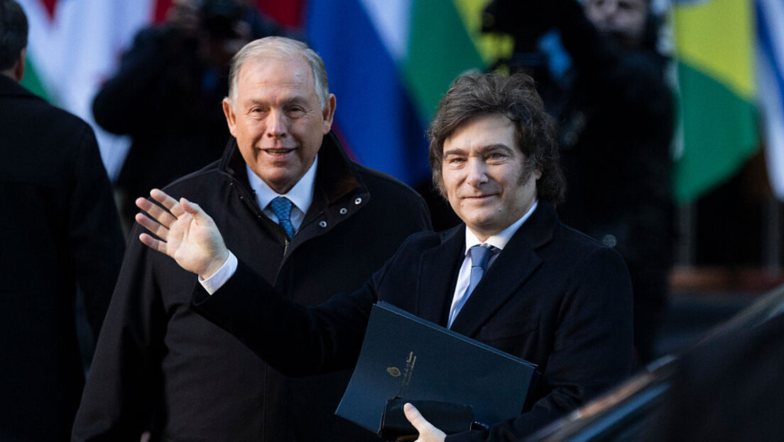 Chanceler da Argentina apresenta renúncia