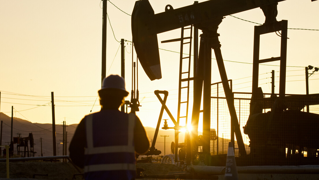 Estados Unidos impõem sanções contra gigantes petrolíferas russas