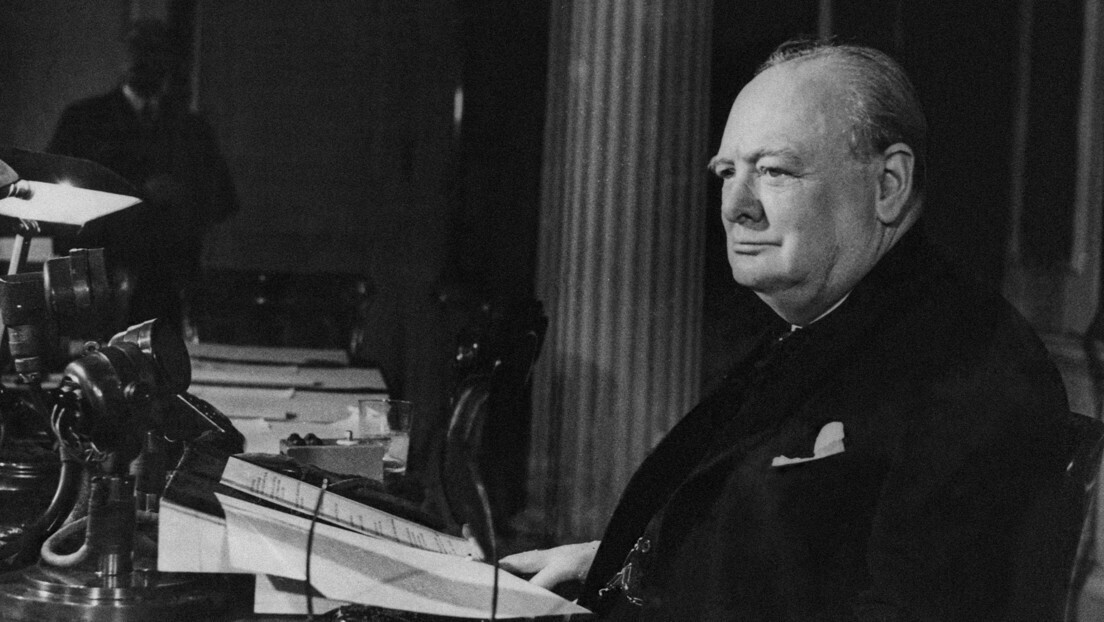 CIA tentou recrutar Churchill para missão de propaganda contra a União Soviética - Telegraph