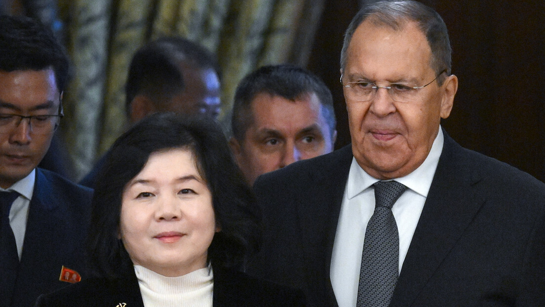 Lavrov se reúne com chanceler norte-coreana e discute construção de 'ordem mundial mais justa'