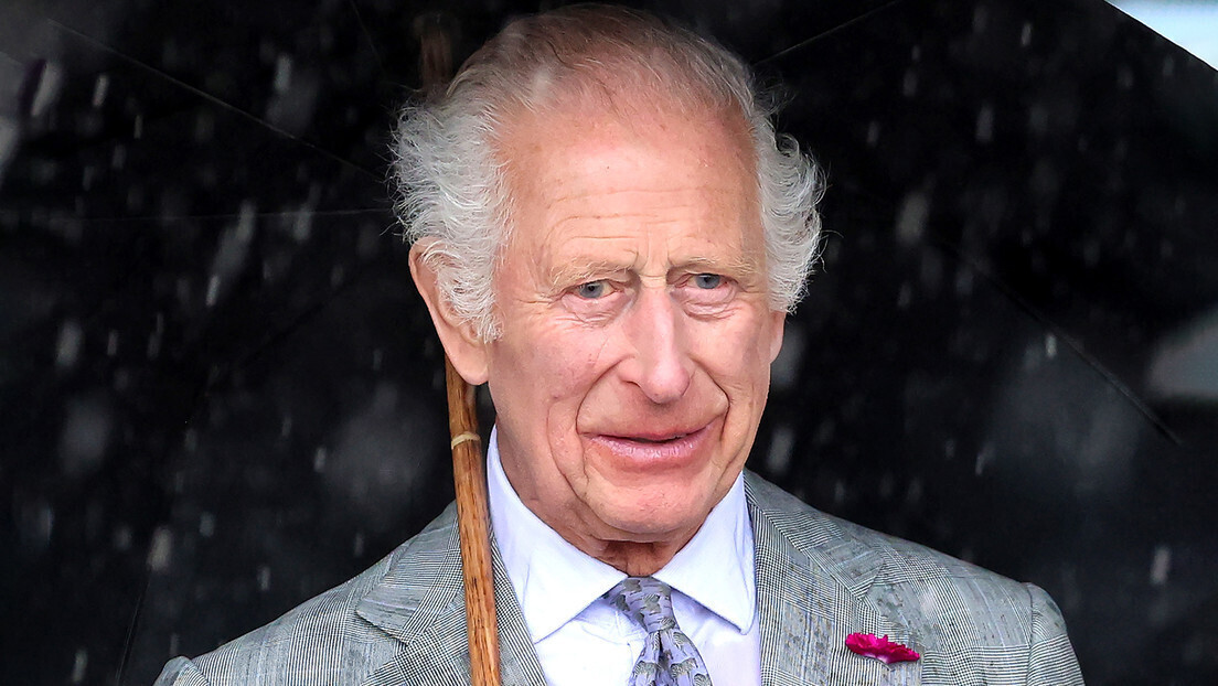 Rei Charles III inaugura memorial para militares LGBT expulsos das Forças Armadas britânicas