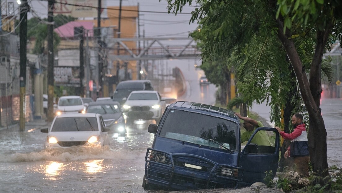 Furacão Melissa provoca evacuações e destruição no Caribe