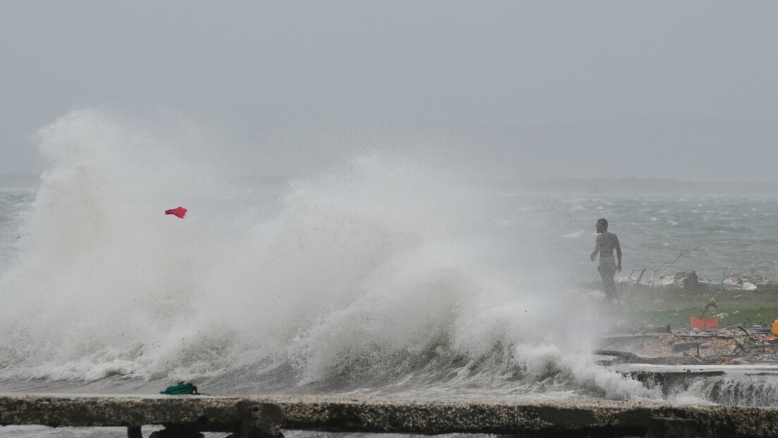 Furacão Melissa se aproxima de Cuba como categoria 4