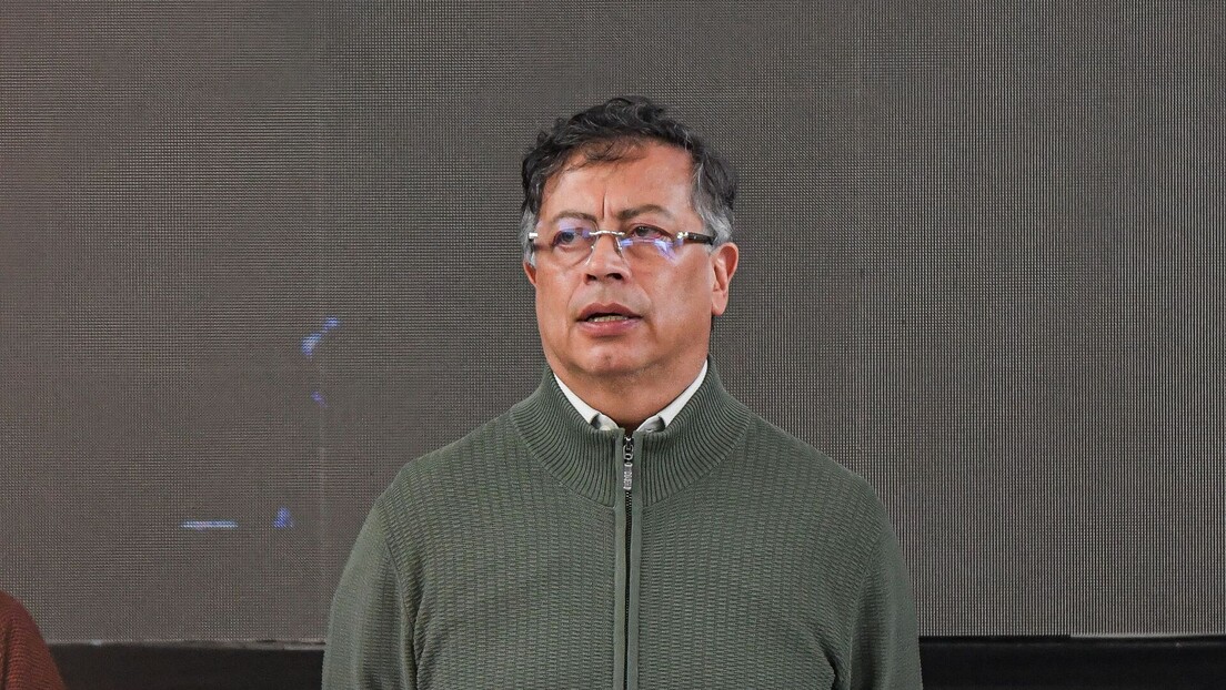 Presidente da Colômbia compara operação no Rio à Comuna 13 e critica Claudio Castro