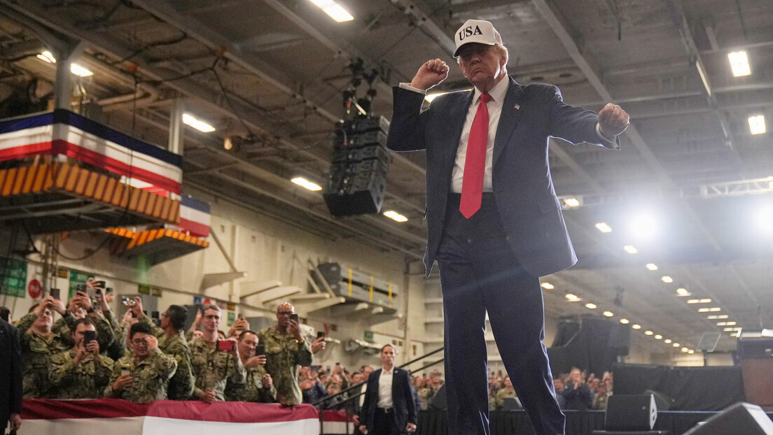 'Temos mais armas nucleares do que ninguém': Trump após ordenar início de testes atômicos