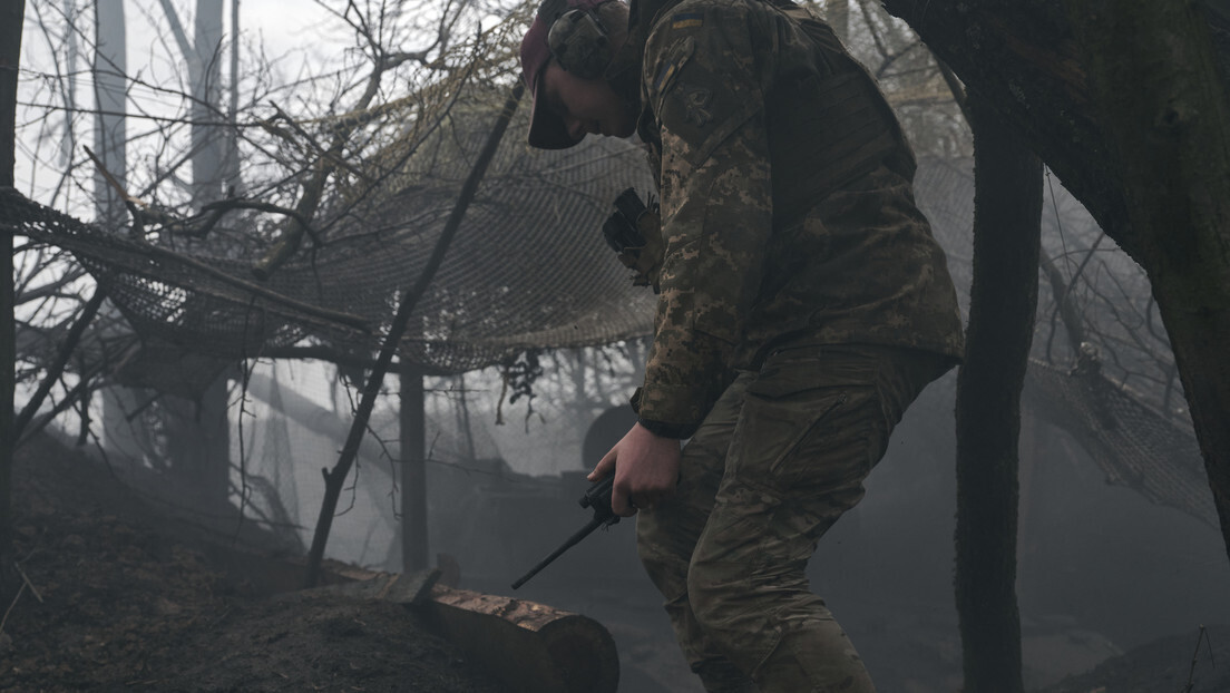 Rússia: Ucrânia reconhece 'situação catastrófica' de tropas cercadas ao se opor à entrada de jornalistas