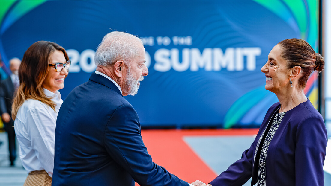 Lula conversa pelo telefone com presidente do México e reforça parceria bilateral