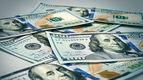 Dólar atinge o menor participação nas reservas globais em 30 anos, revela FMI