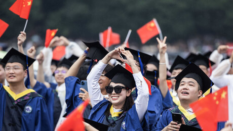 China se torna principal destino de estudantes mexicanos no exterior