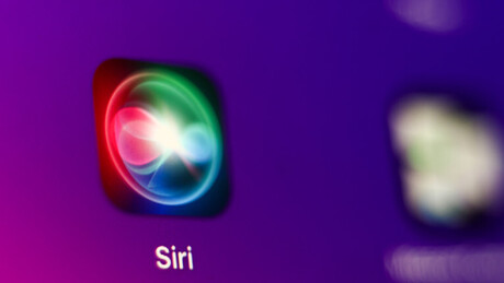 Assistente de voz Siri, da Apple, é acusada de espionar usuários