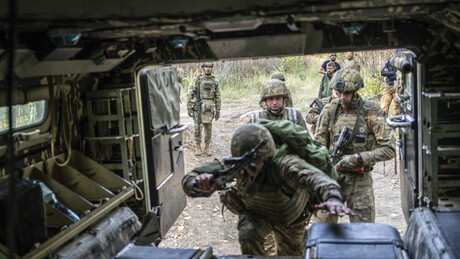 Europa incita diariamente Kiev a prolongar os combates, diz Kremlin