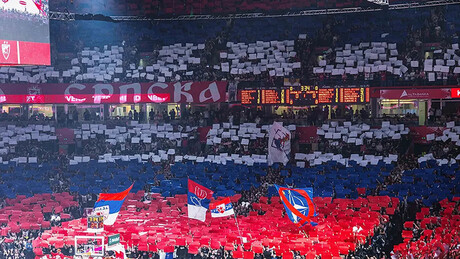 VÍDEO: sérvios recebem equipe de basquete da Lituânia ao som de 'Rússia, Minha Amada'
