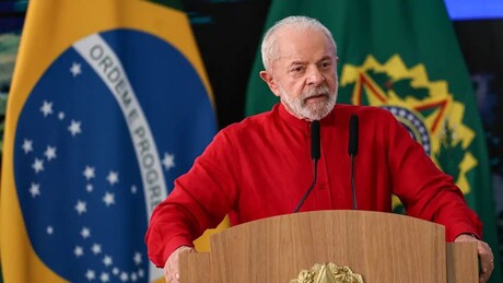 Lula defende soberania da Venezuela: 'O povo venezuelano é dono de seu destino'