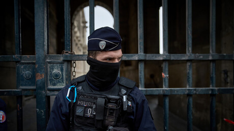 Louvre foi roubado em 7 minutos