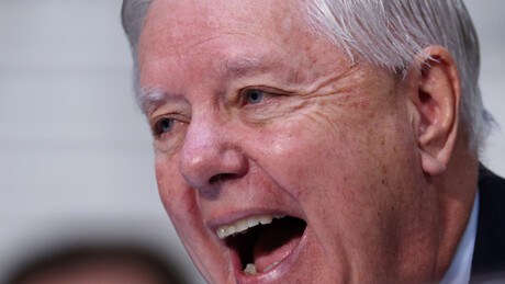 Trump promete tarifas contra a Colômbia por apoio ao narcotráfico, diz Lindsey Graham