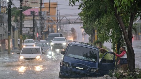 Furacão Melissa provoca evacuações e destruição no Caribe