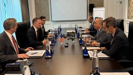 Delegações de Brasil e EUA iniciam diálogo sobre tarifas após encontro entre Lula e Trump