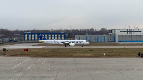 VÍDEO: Avião russo de produção 100% nacional conclui voo de teste com sucesso