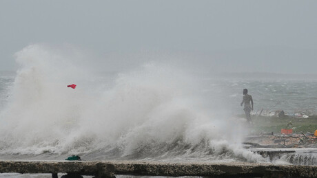 Furacão Melissa se aproxima de Cuba como categoria 4