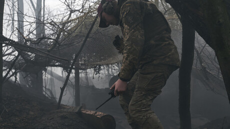 Rússia: Ucrânia reconhece 'situação catastrófica' de tropas cercadas ao se opor à entrada de jornalistas