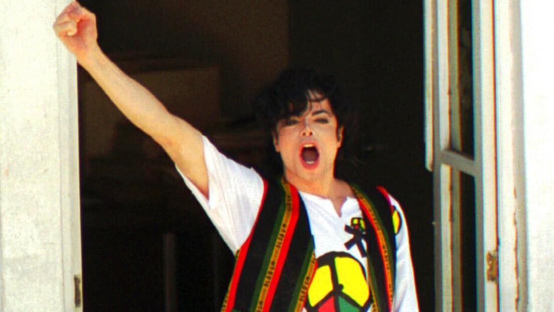 Michael Jackson já precisou negociar com o Comando Vermelho para gravar clipe no Rio de Janeiro