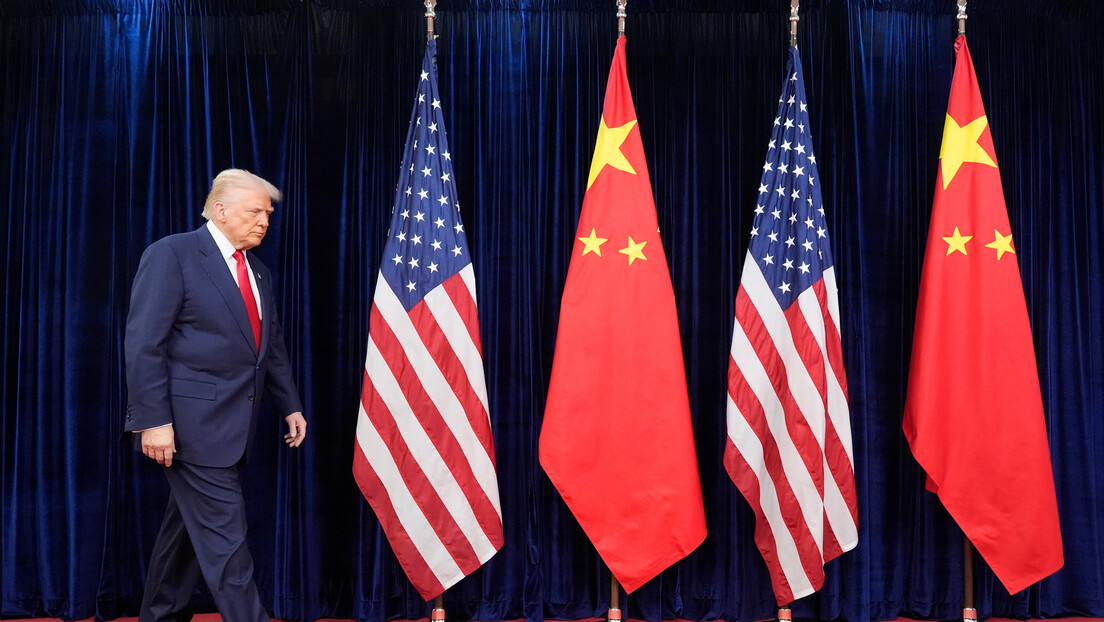 EUA discutem estratégia para promover adoção global do dólar, diz Financial Times