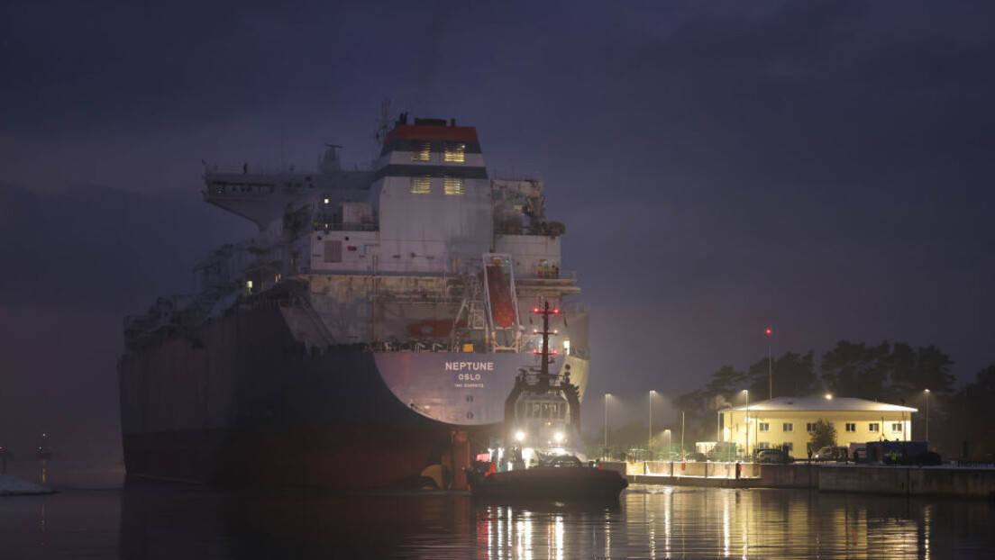 Catar ameaça encerrar exportações de gás à Europa em meio a disputa ambiental