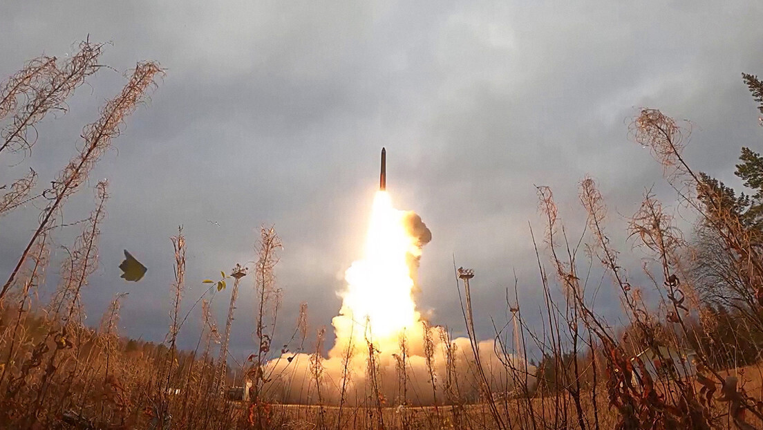 'Rússia está pronta para retomar testes nucleares', afirma enviado do Kremlin