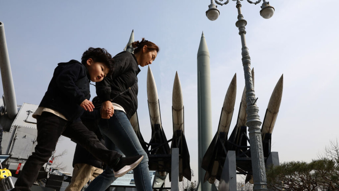 Poderíamos trabalhar em plano de desnuclearização com Rússia e China, afirma Trump