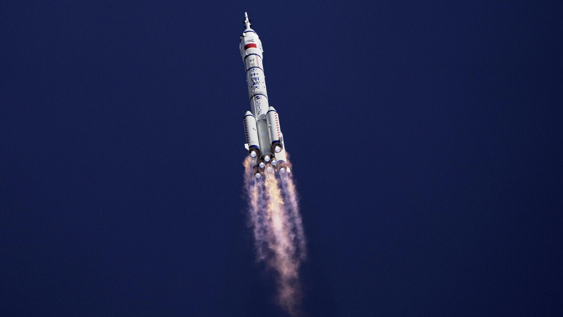 Lixo espacial ameaça retorno de espaçonave chinesa