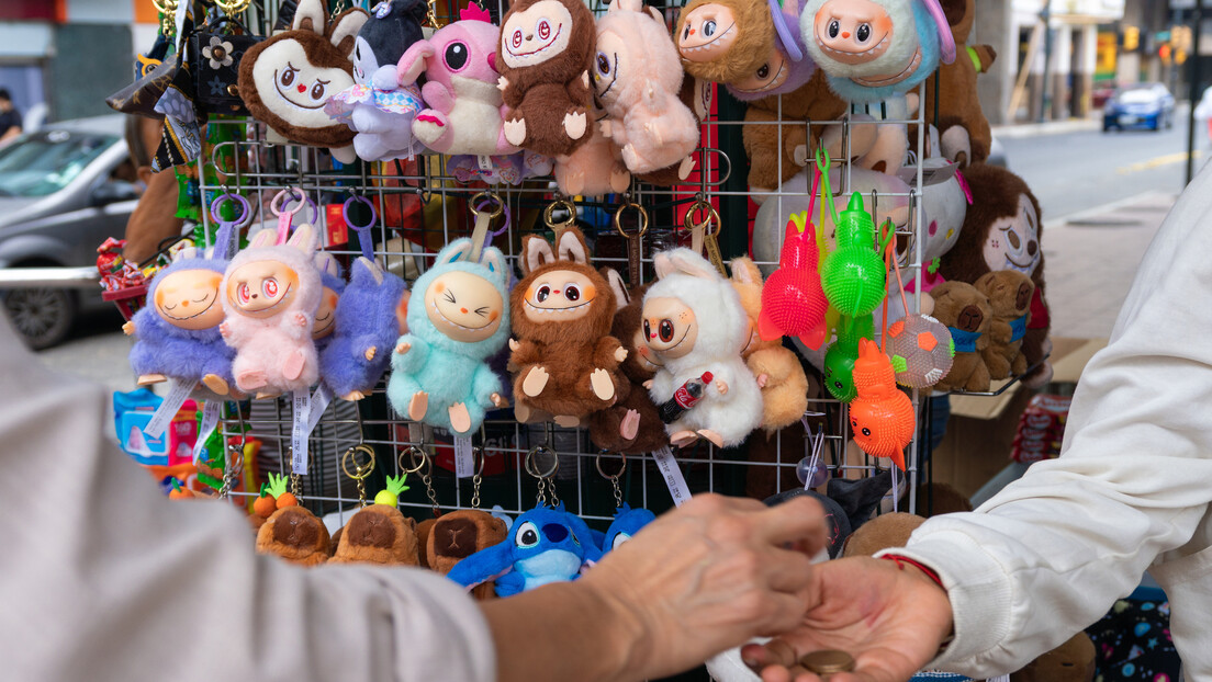 Bonecos do demônio? Austrália alerta que Labubus falsos contêm 'químicos nocivos'