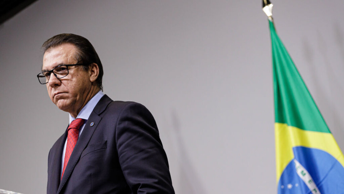 'Vão se preparando': ministro do Trabalho diz que fim da escala 6x1 está próximo