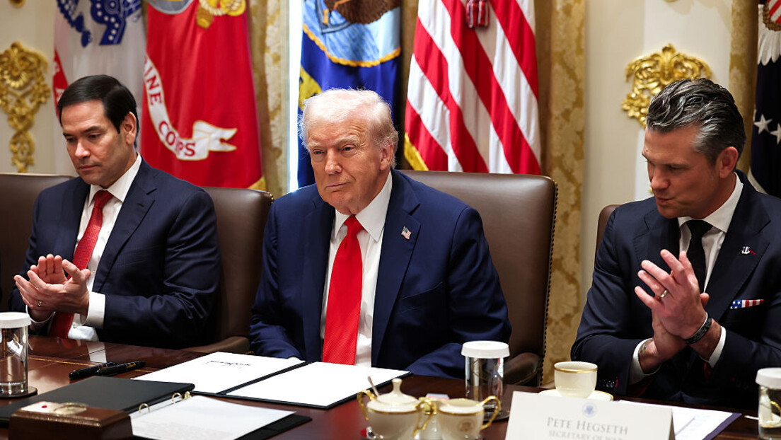 Estados Unidos anunciam 'Operação Lança do Sul' para combater 'narcoterroristas'